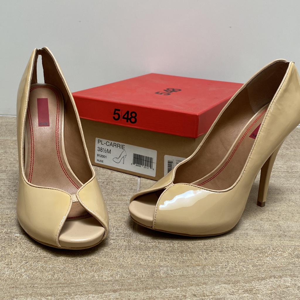 Brand New 548 Nude Patent Leather Heels
